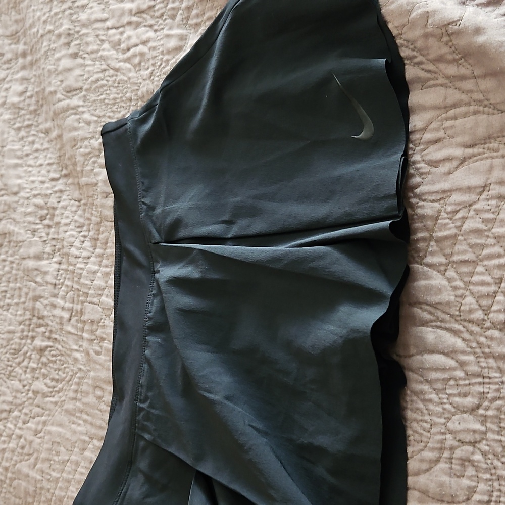Nike Club,NWT, Standard Dri Fit Skort, Black, Size L - Picture 6 of 10